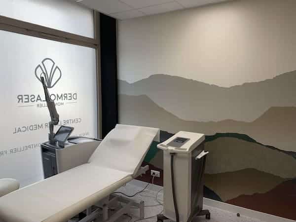 Salle de soin laser du centre Dermo Laser Montpellier